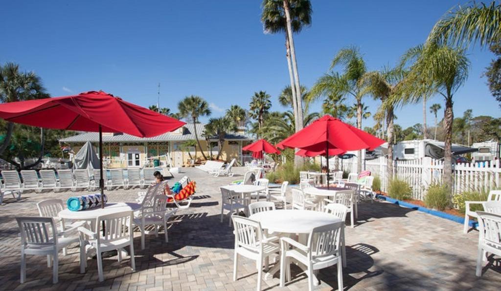 Tropical Palms Premium Two-Bedroom Loft Cottage 77 Orlando Bagian luar foto